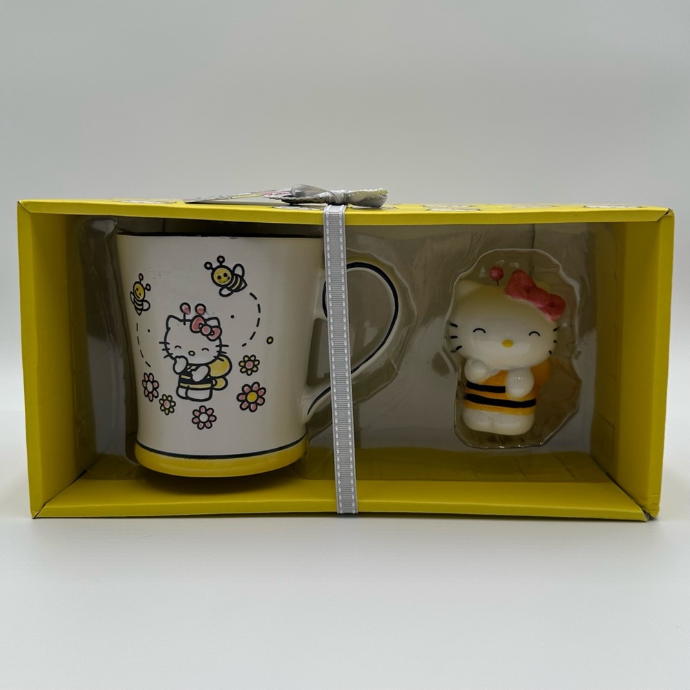 Hello Kitty Yellow & White Bee Mug and Mini Figurine Gift Set